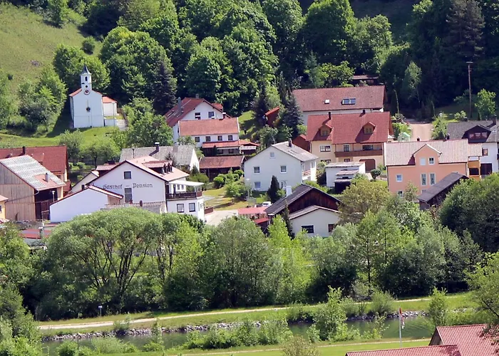 Zur Post * Riedenburg